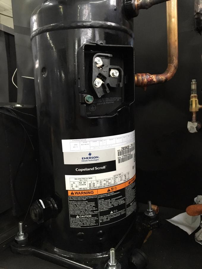 Водяное охлаждение воздуха/создателя куба льда R134A ясное квадратное 32